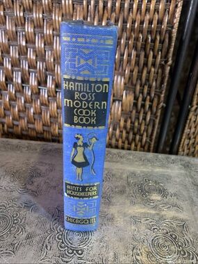 Vintage Hamilton Ross Cookbook Hardback Book